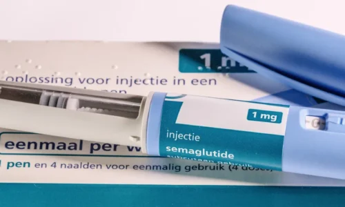 Auto-Injector Pen for the GLP-1