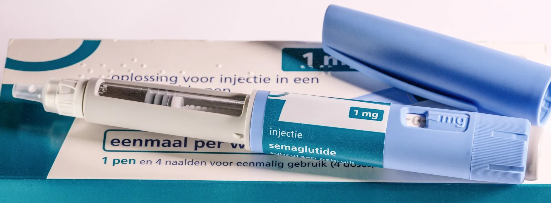 Auto-Injector Pen for the GLP-1